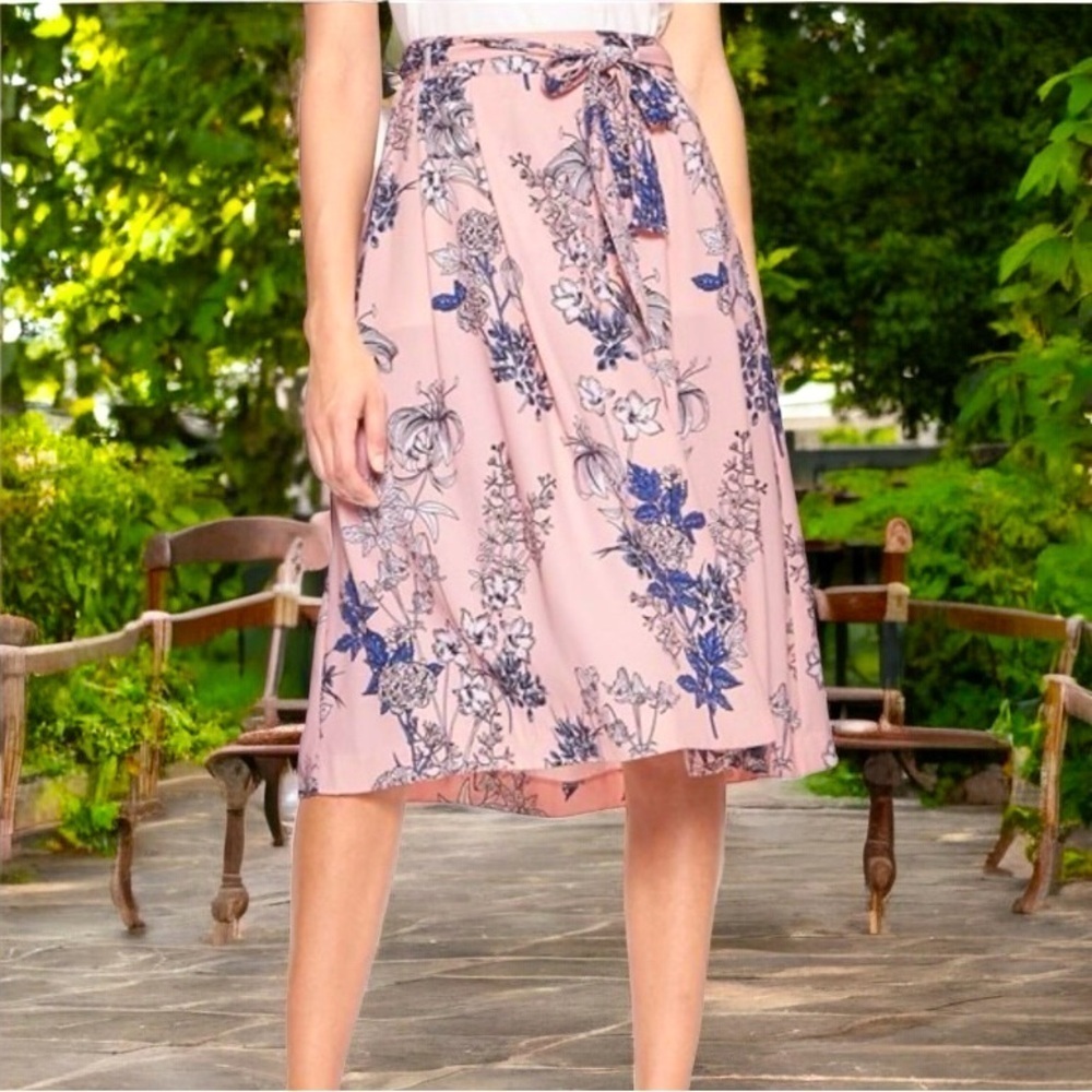Banana Republic Pink Floral Midi Skirt, Size 00
